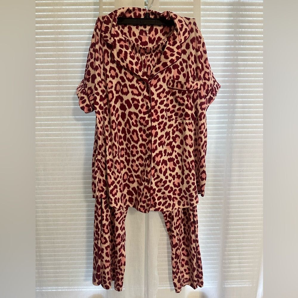 kate spade M Blush Pink Burgundy Leopard Animal Print Short Sleeve Pants PJ Set